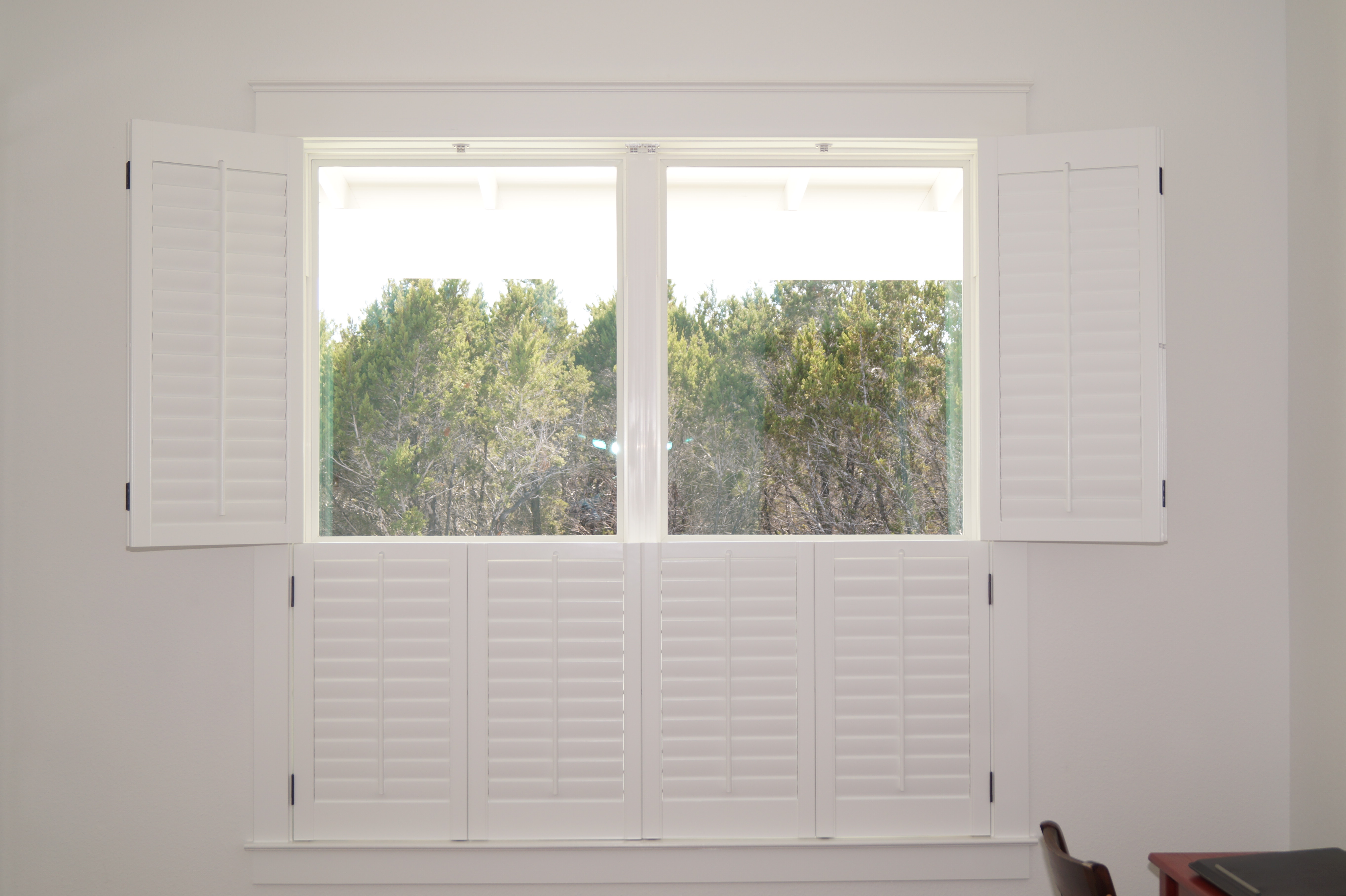 Split rail window shutters